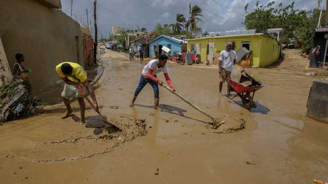 Pedro Martinez, wife raising funds to help Dominican Republic after  hurricanes 