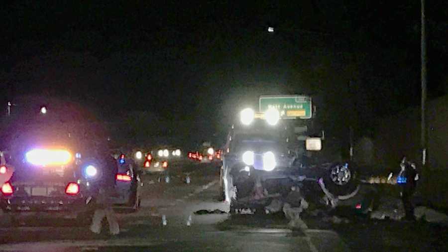 1 killed in rollover crash on Hwy. 50 in Sacramento County