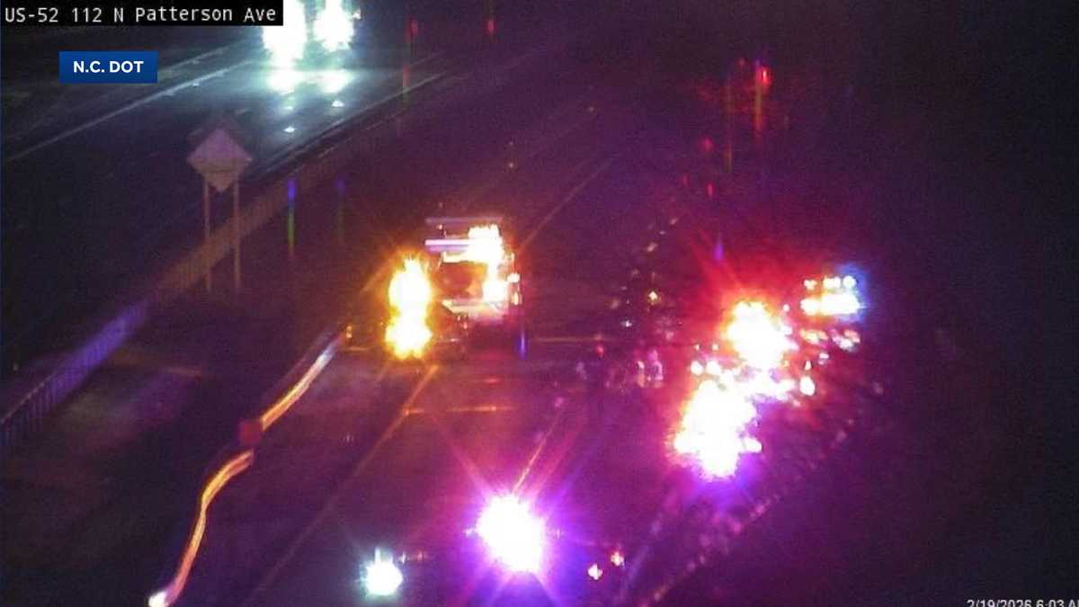 Crash closes lanes of highway 52 in Winston-Salem