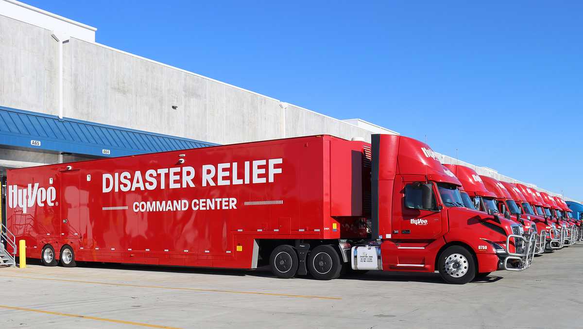 Supply Trucks From Hy Vee Headed To Florida Disaster Relief Teams