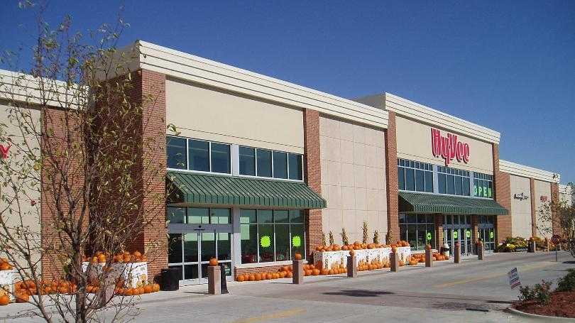 Hy-Vee to close Omaha store