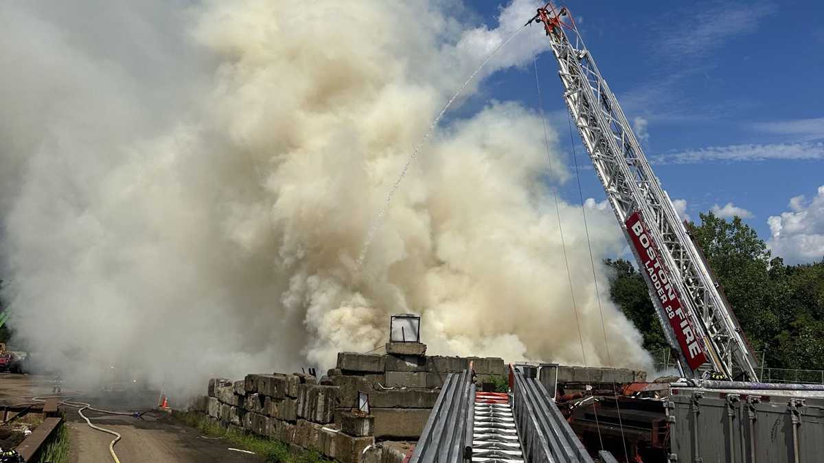 Hyde Park salvage yard fire creates thick smoke in Boston neighborhood