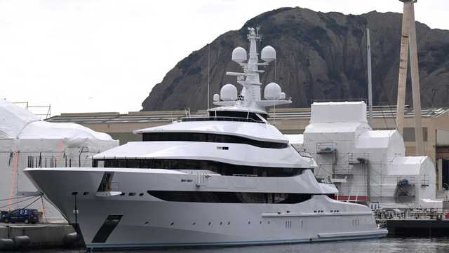 Biden is vowing to seize Russian oligarchs' yachts - Vimarsana News