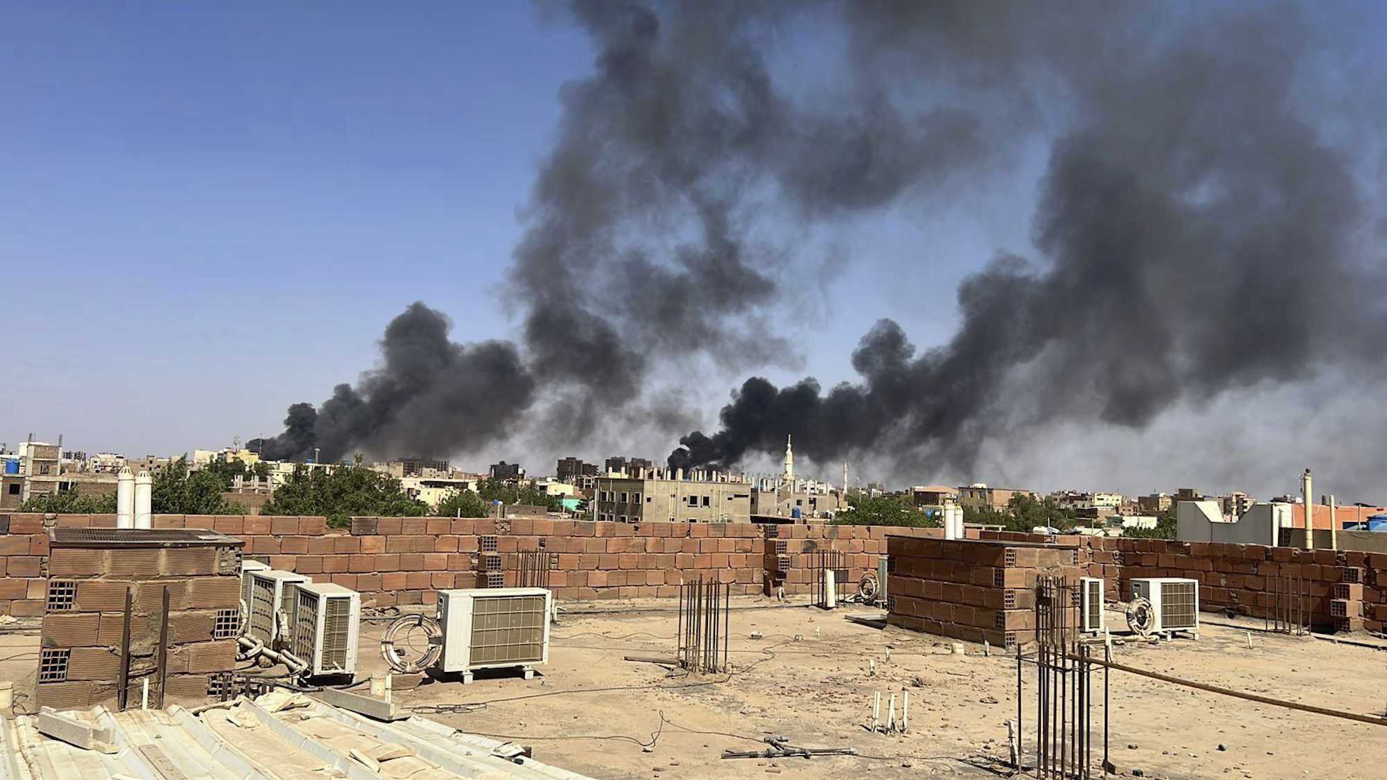 'Dozens' of Americans have expressed interest in leaving Sudan, Blinken says - Vimarsana News