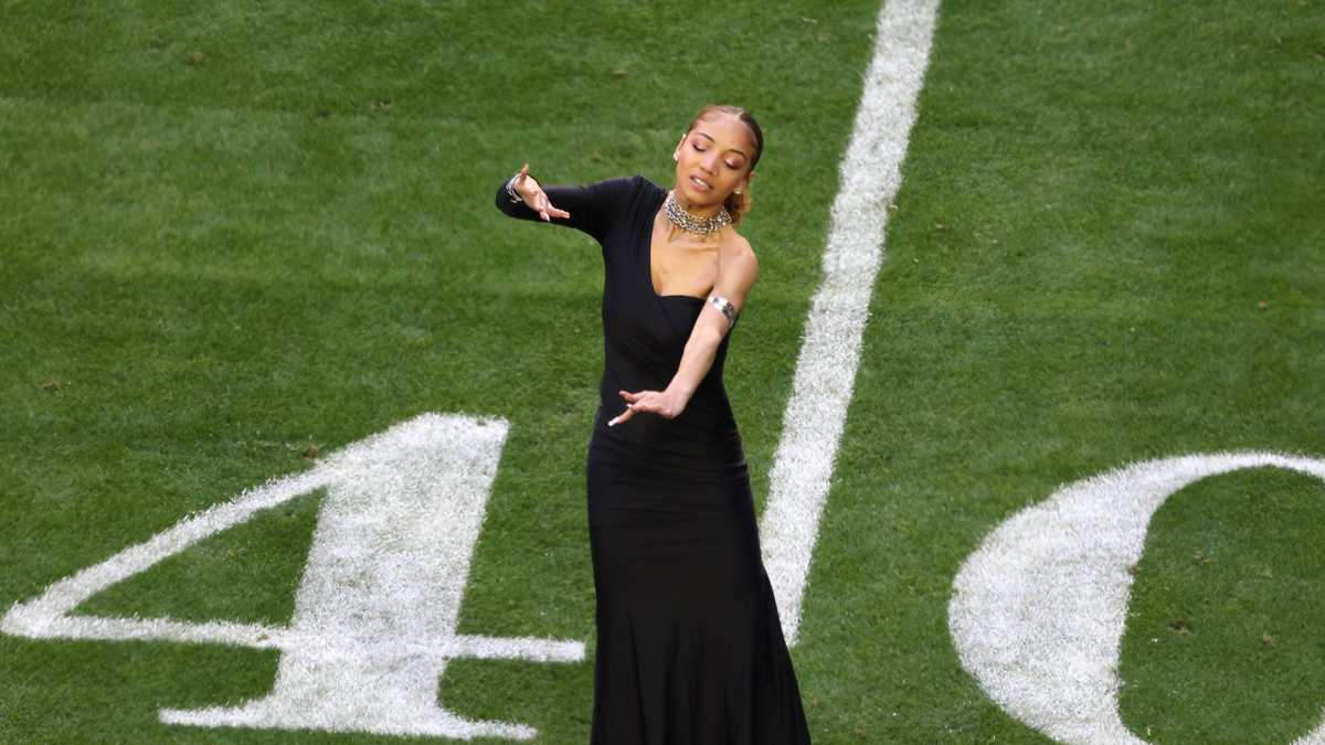 Rihanna sparks pregnancy rumors at Super Bowl 2023 halftime