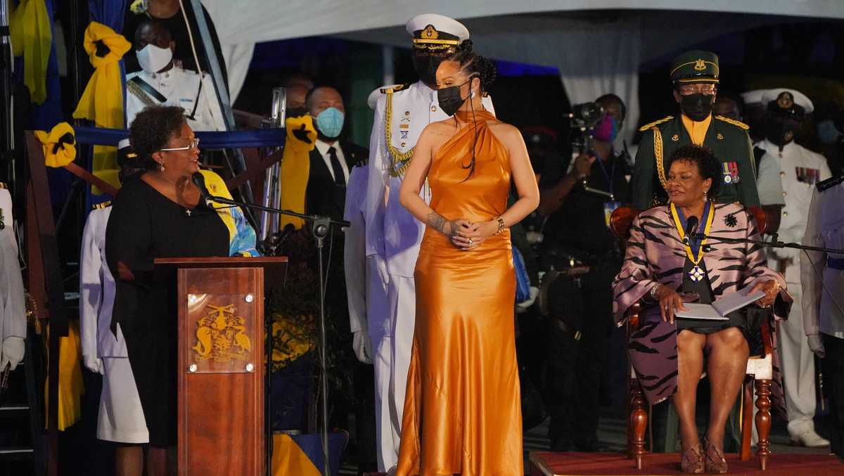 Rihanna honored as 'national hero' of Barbados