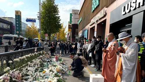 South Korean authorities: No guidelines for Halloween crowds - Vimarsana News