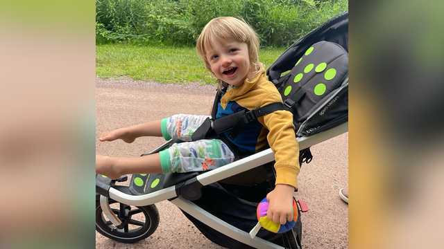 A family is racing to raise $2.5 million to save their toddler - Vimarsana News
