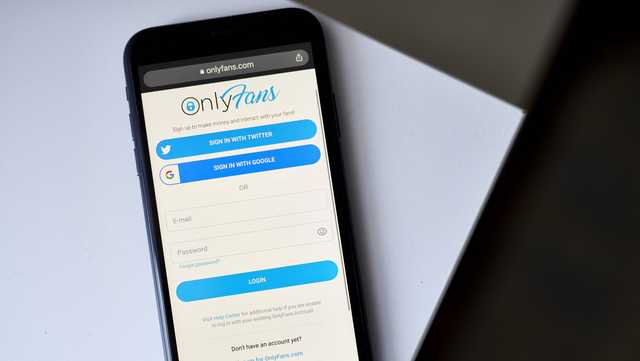 OnlyFans founder Tim Stokely steps down as CEO - Vimarsana News
