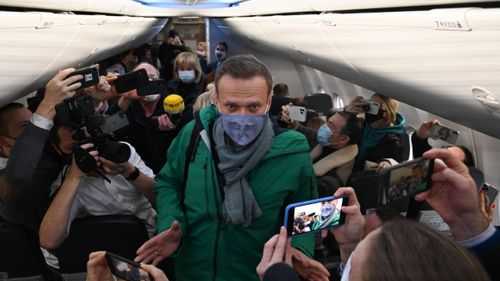 Alexei Navalny detained on return to Moscow five months after being poisoned - Vimarsana News
