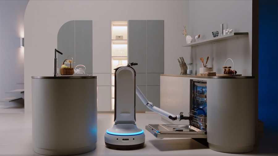 Samsung's Handy Bot robot helps with household chores. Pandemic products hit tech's biggest show -- CES 2021.