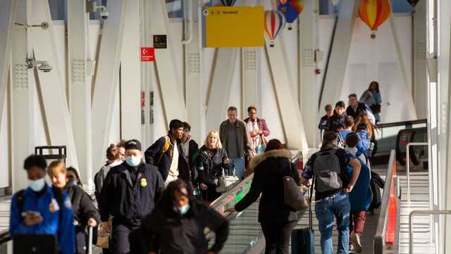More than 3,500 US flights delayed Sunday as major storm system hampers travel - Vimarsana News