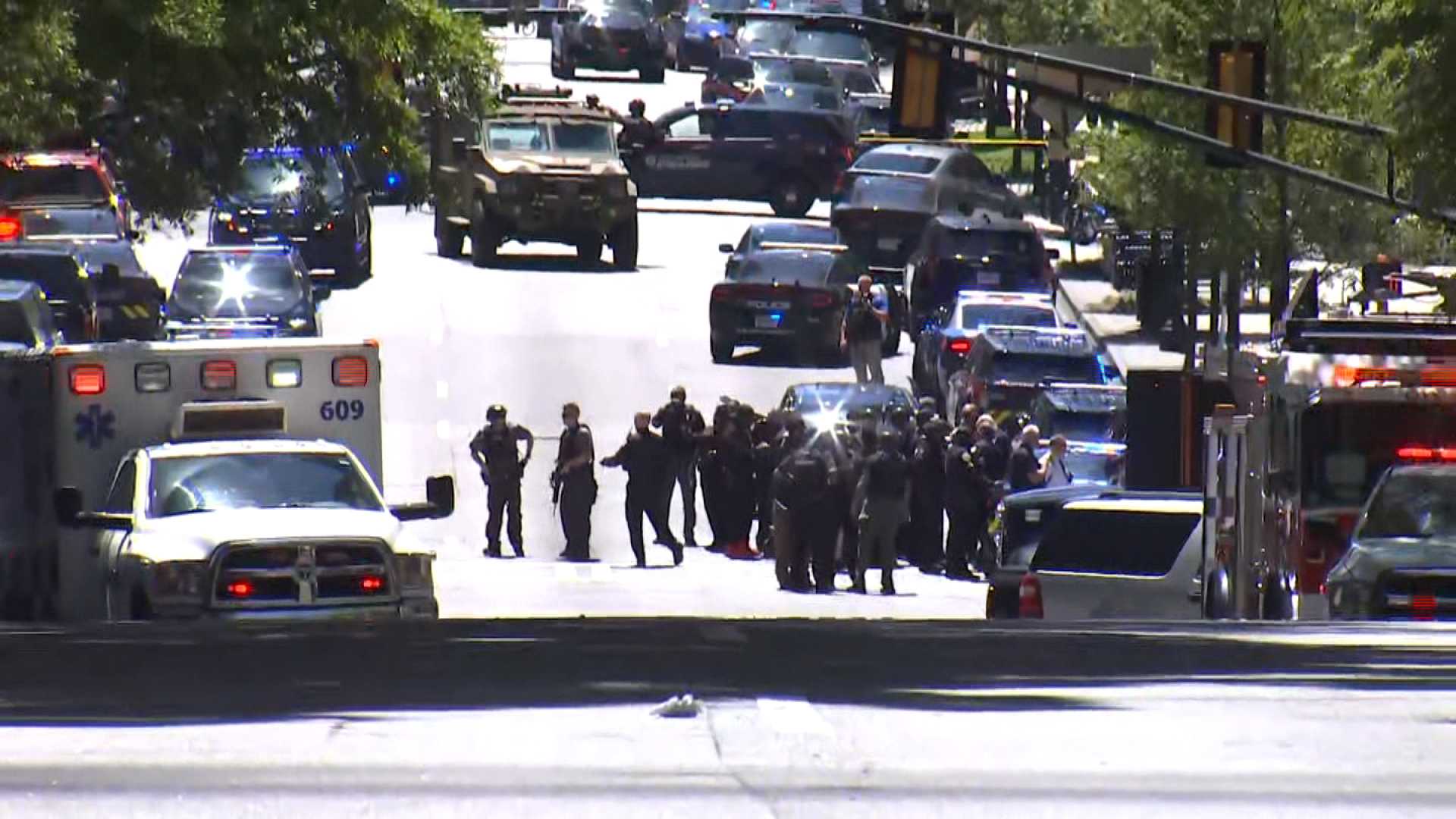 Suspect at large after 1 killed, 4 hospitalized in shooting in Midtown Atlanta, police say - Vimarsana News