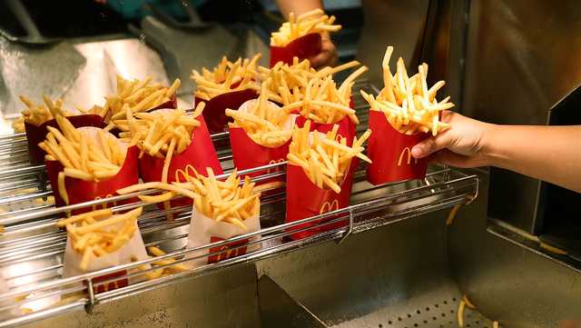 How to get free fries at McDonald's and Wendy's this week - Vimarsana News