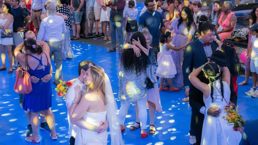 500 couples who got symbolically married at Lincoln Center last weekend. 

Press photo from Lincoln Center. Made one time use so it doesn’t get grabbed for an unrelated story.