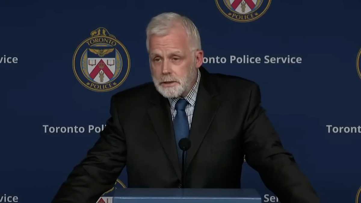 8 teen girls charged with second-degree murder in fatal stabbing