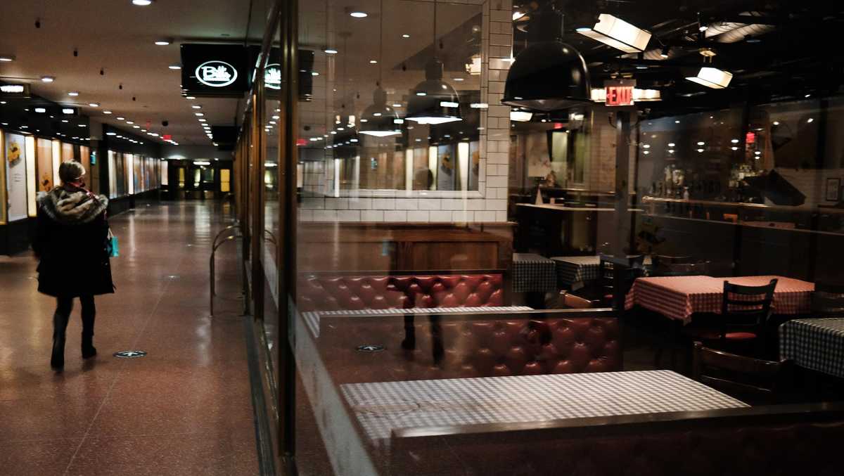 It’s still safest to avoid indoor dining, even if more states are allowing it, experts say