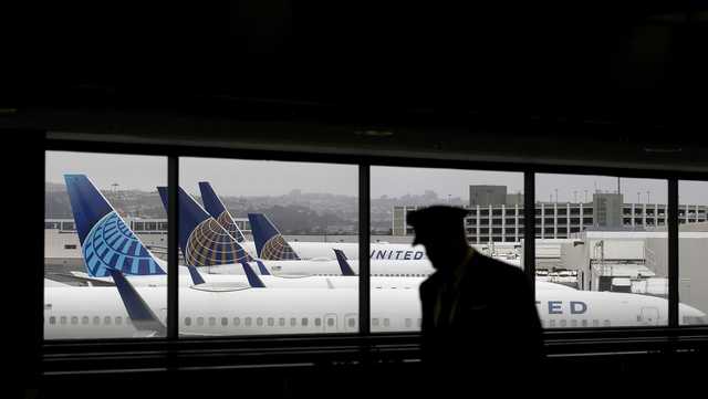 United flight takes scary plunge toward ocean after takeoff - Vimarsana News