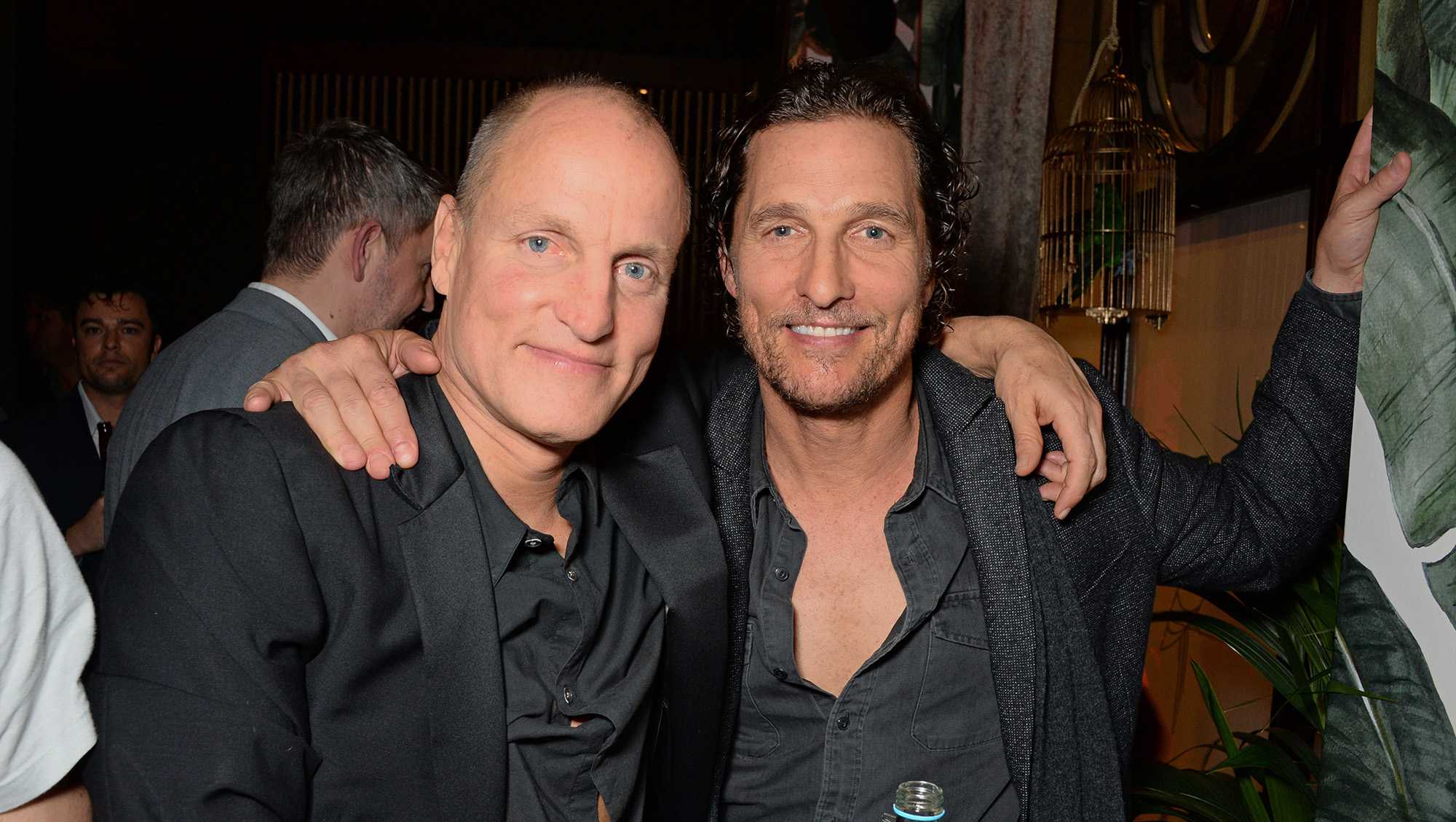 Woody Harrelson confirms Matthew McConaughey might be his brother - Vimarsana News