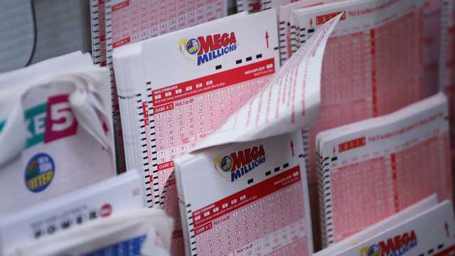 Winning Mega Millions lottery ticket sold in area hit by Hurricane Ian - Vimarsana News