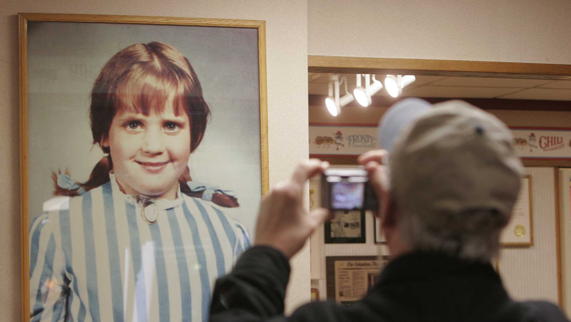 Why Wendy's founder named his burger empire after his daughter — and came to regret it - Vimarsana News