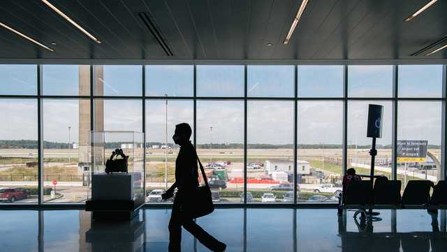 Which airlines are now making masks optional? Here's the latest list - Vimarsana News