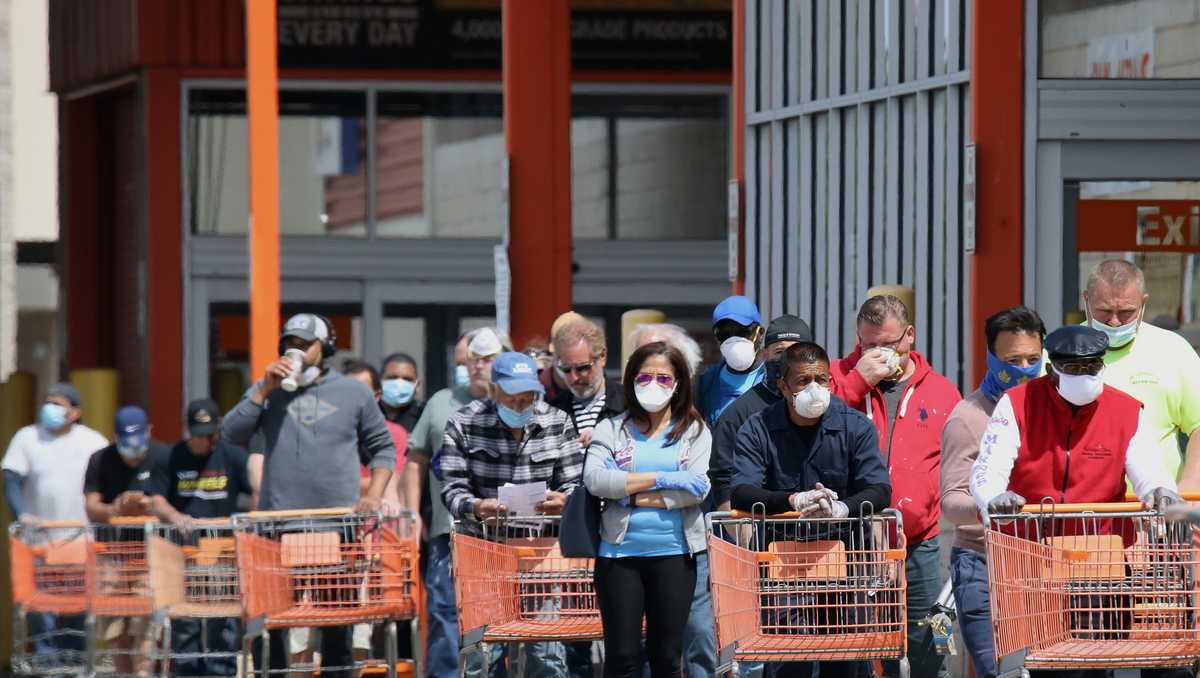 Wearing masks could save more than 100,000 US lives through February ...