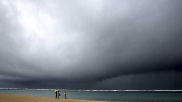Hawaii faces life-threatening flooding after some areas see more than a foot of rain in 48 hours - Vimarsana News