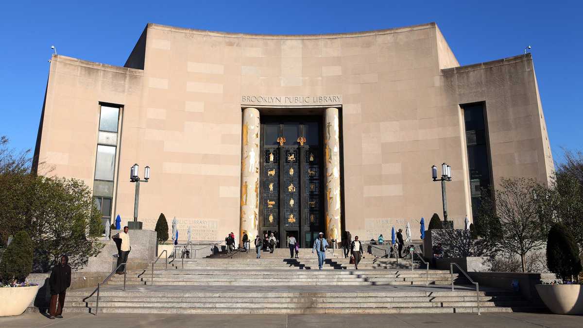 Htv 801 Brooklyn Public Library makes banned books available for teens