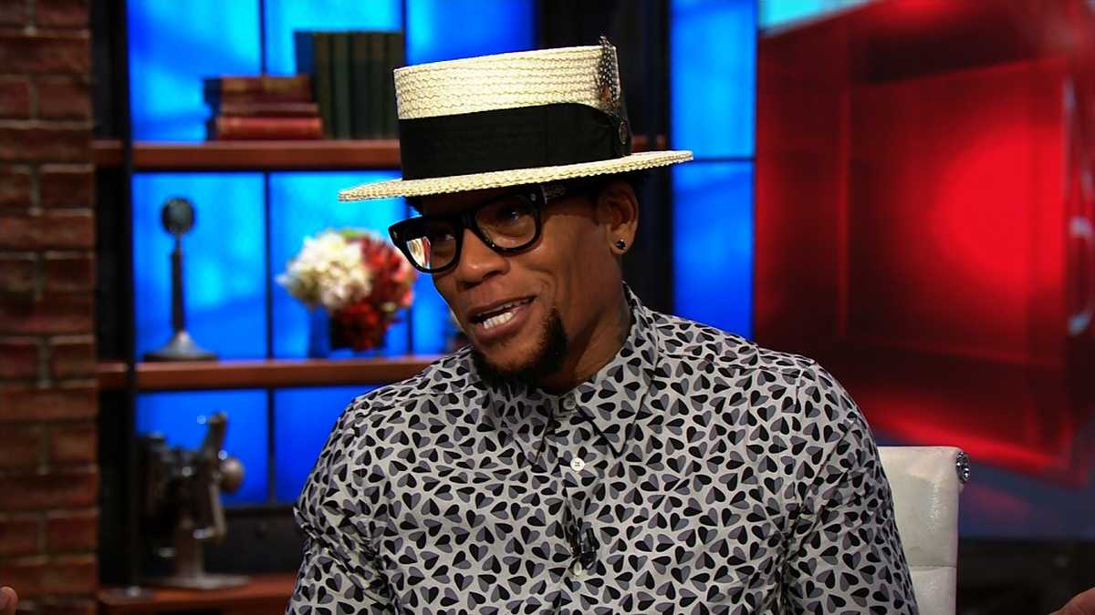 Actor-comedian D.L. Hughley tests positive for coronavirus after collapsing  onstage in Nashville