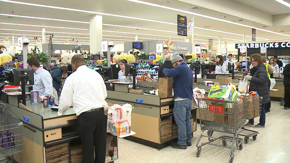 Metro Braces For Winter Storm