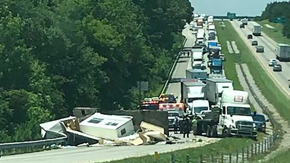 Crash Backs Up Traffic On I 26