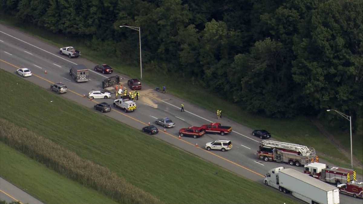 Expect delays on I64 east near Gene Snyder Freeway because of crash