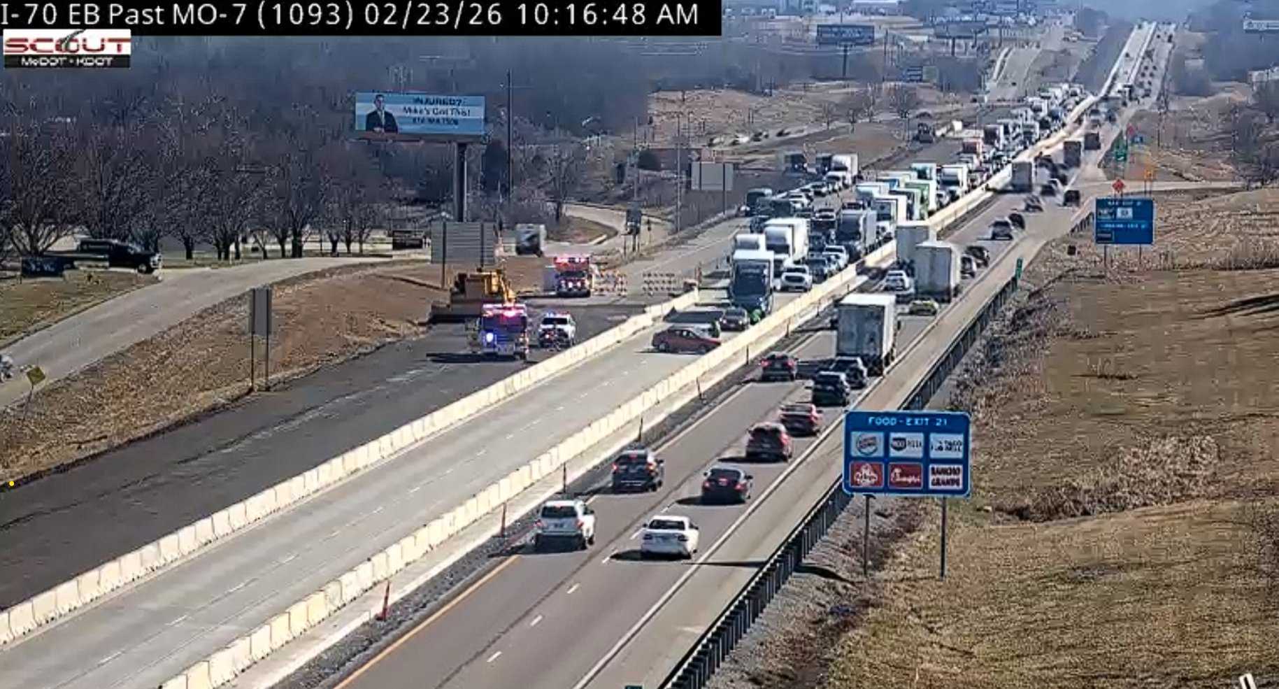 kmbc.com - Chloe Godding - Crash in construction zone shuts down portion of I-70 in Kansas City