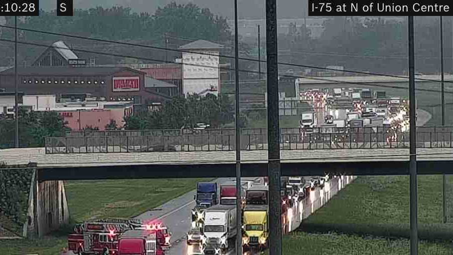 1 transported, fire truck damaged after crash on I-75 in West Chester