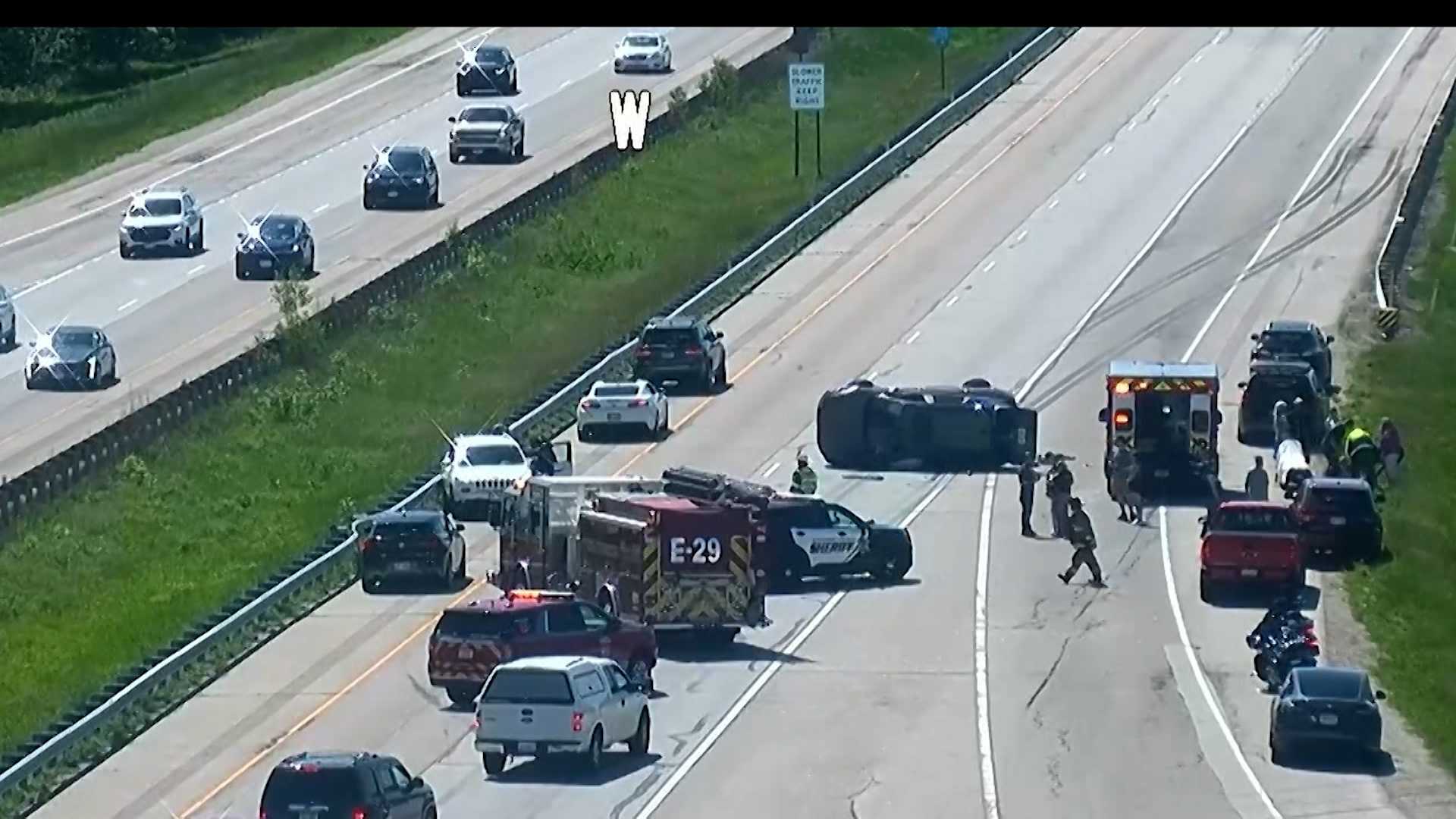 2 people taken to the hospital after Waukesha County crash on I-94 west - Vimarsana News