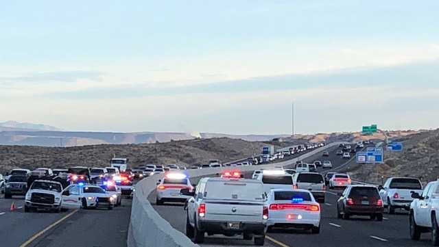 Fatal crash closes lanes of I-25