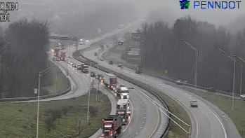 Crash causing delays on I-283 - Vimarsana News