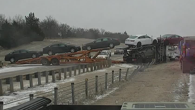 Oklahoma sees dangerous wind chills, icy roads amid arctic front - Vimarsana News