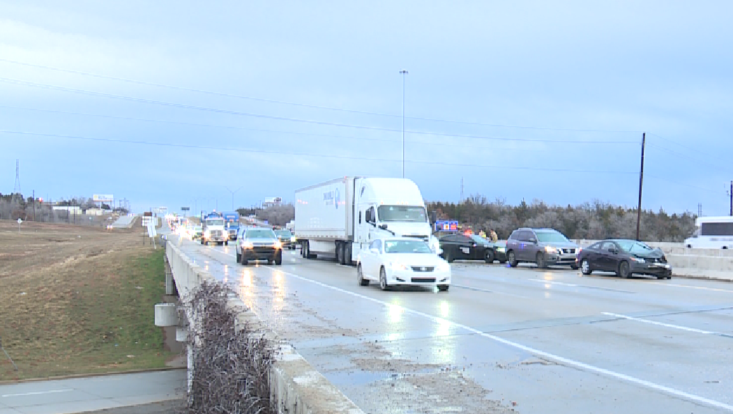 Oklahoma troopers respond to multi-vehicle crash on I-35 in OKC - KOCO