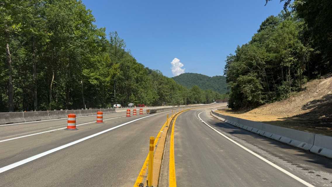 DOT reopens I-40 days earlier than expected following rockslide near Tennessee-North Carolina line