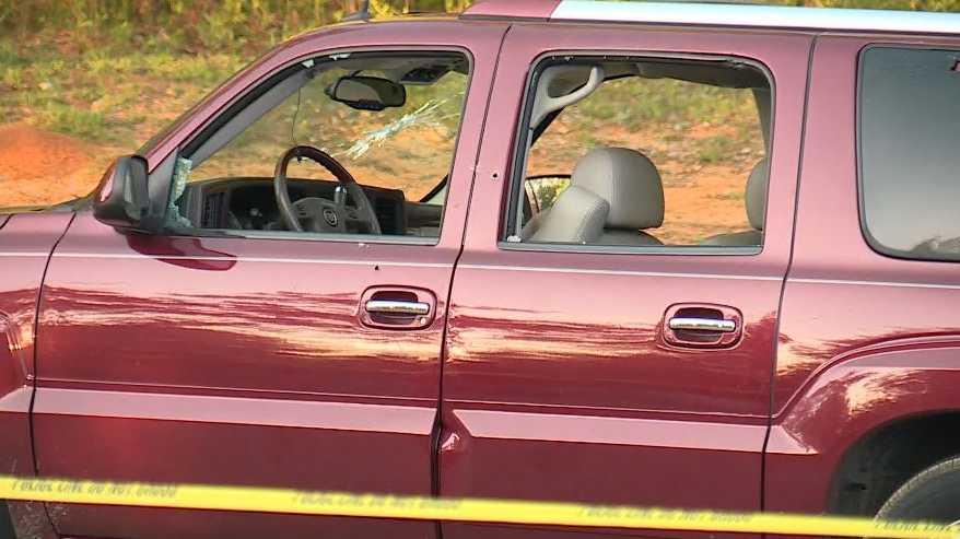 Two people injured in shooting on Interstate 59 in Birmingham