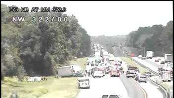 Fatal crash shuts down I-75 southbound in Marion County