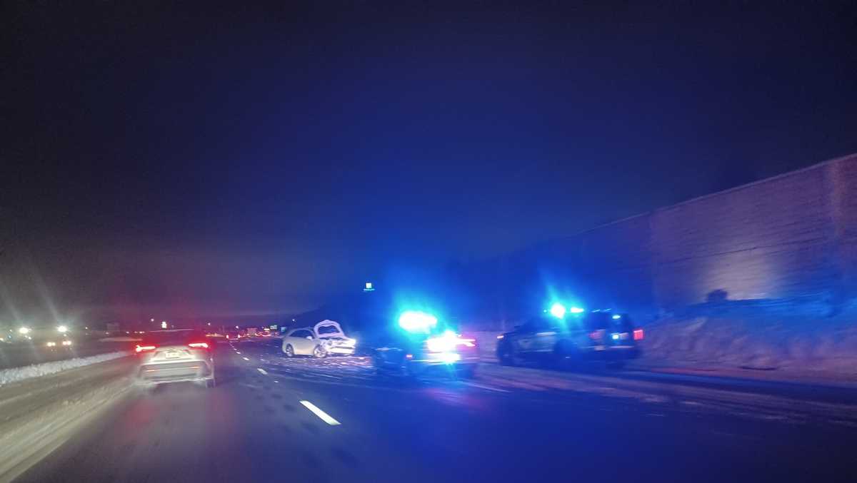 Dispatch: No injuries reported after car hits wall on I-75 in West ...
