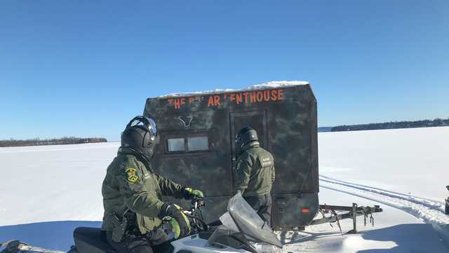 Vermont reminding ice anglers of shanty removal date - Vimarsana News
