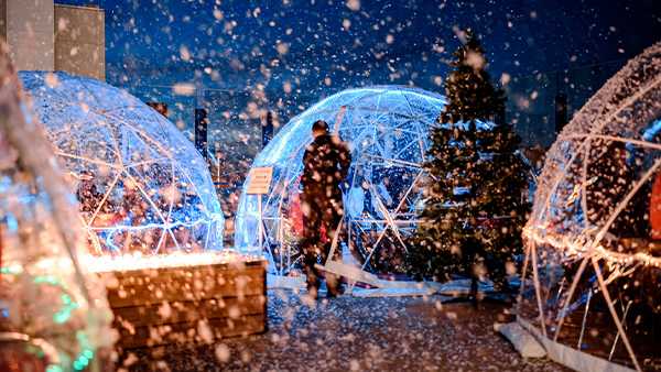 They're back! Louisville bar decks out rooftop with snow machines, heated igloos - Vimarsana News