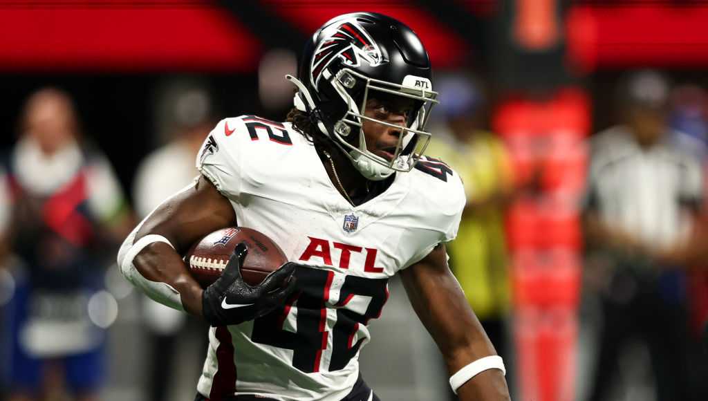 Steelers to Sign RB from Falcons Practice Squad