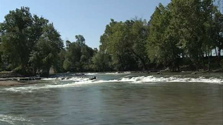 Arkansas Oklahoma Agencies Agree To Clean Up Illinois River