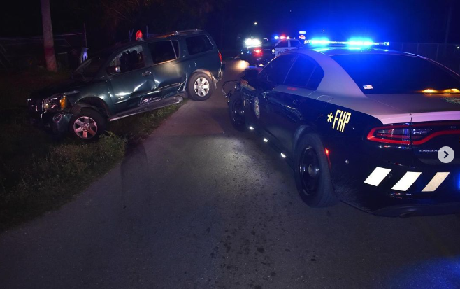 Driver arrested after fleeing from troopers in Fort Myers