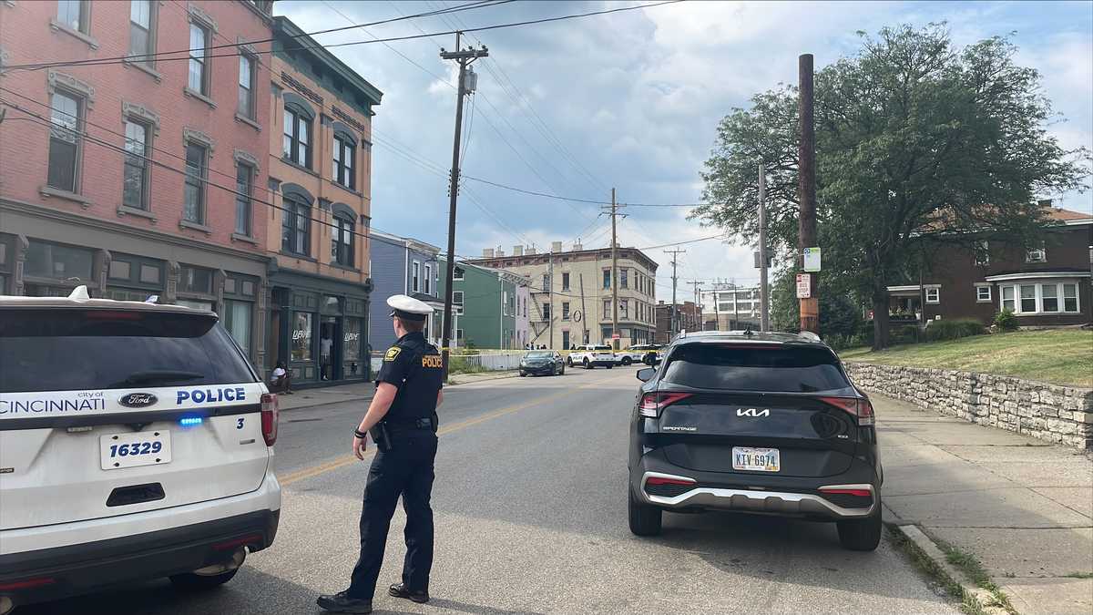 Police: 1 man dead, another man injured after shooting in Camp Washington